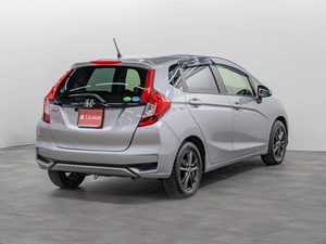 Хетчбэк Honda Fit 2018 года, 1200000 рублей, Красноярск