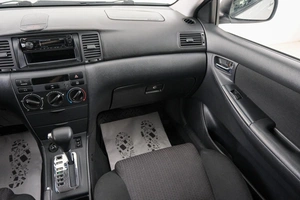 Хетчбэк Toyota Corolla 2006 года, 799000 рублей, Красноярск