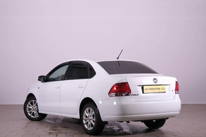 Седан Volkswagen Polo 2014 года, 1059000 рублей, Омск
