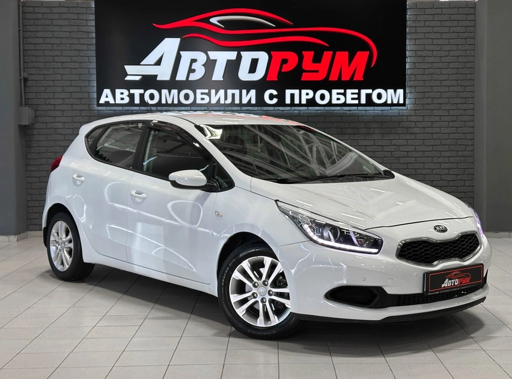 Универсал Kia Ceed 2013 года, 987000 рублей, Красноярск