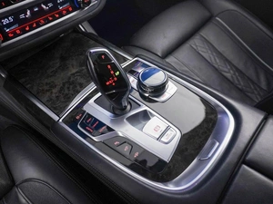 Седан BMW 7 серия 2016 года, 3349077 рублей, Москва