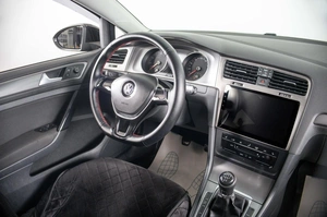 Хетчбэк Volkswagen Golf 2013 года, 919000 рублей, Пермь