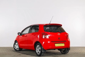 Хетчбэк Toyota Yaris 2008 года, 589000 рублей, Тюмень