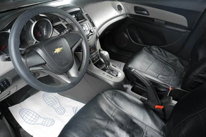 Седан Chevrolet Cruze 2012 года, 799000 рублей, Тюмень