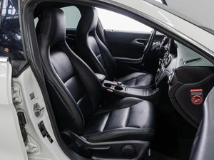Седан Mercedes-benz CLA-класс 2014 года, 1739000 рублей, Тюмень