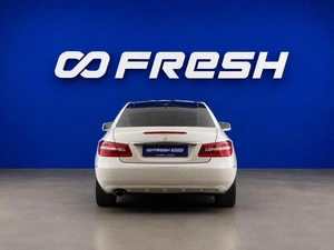 Купе Mercedes-benz E-класс 2011 года, 1248055 рублей, Москва