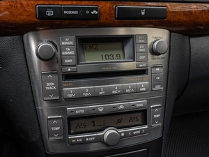 Седан Toyota Avensis 2008 года, 910000 рублей, Краснодар
