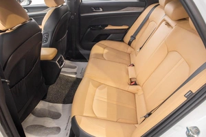 Седан Kia K5 2019 года, 2199000 рублей, Барнаул