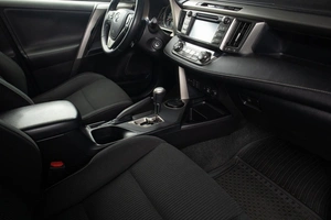 Внедорожник Toyota RAV4 2014 года, 2099000 рублей, Оренбург