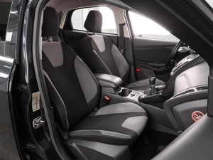 Седан Ford Focus 2012 года, 969000 рублей, Воронеж