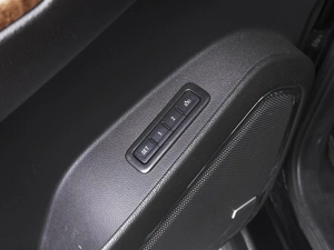 Внедорожник Chevrolet Tahoe 2016 года, 2999000 рублей, Ростов-на-Дону