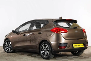 Хетчбэк Kia Ceed 2018 года, 1629000 рублей, Тюмень