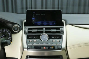 Внедорожник Lexus NX 2020 года, 3947000 рублей, Красноярск
