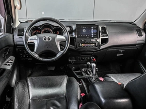Пикап Toyota Hilux 2014 года, 2489000 рублей, Кирилловка