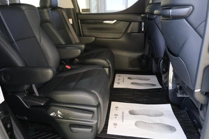 Минивэн Toyota Vellfire 2020 года, 5049000 рублей, Омск