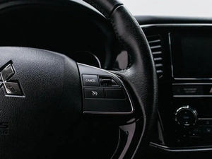Внедорожник Mitsubishi Outlander 2019 года, 2199000 рублей, Красноярск