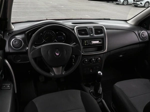 Седан Renault Logan 2015 года, 626000 рублей, Волгоград