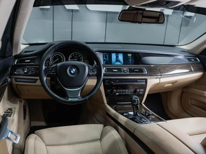 Седан BMW 7 серия 2011 года, 2149000 рублей, Тюмень