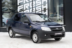 Седан ВАЗ (LADA) Granta 2013 года, 220000 рублей, Ульяновск