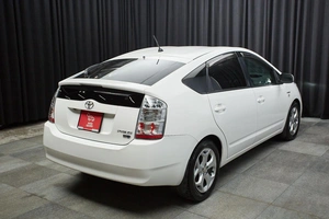 Лифтбек Toyota Prius 2011 года, 919999 рублей, Красноярск