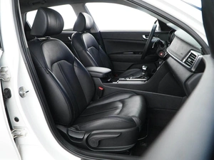 Седан Kia Optima 2017 года, 1869444 рублей, Москва