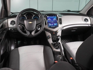 Седан Chevrolet Cruze 2012 года, 699000 рублей, Воронеж
