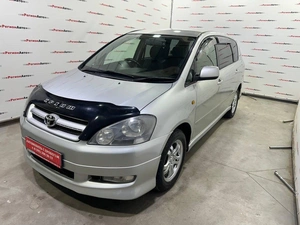 Минивэн Toyota Ipsum 2001 года, 749000 рублей, Красноярск
