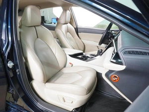 Седан Toyota Camry 2019 года, 2439000 рублей, Воронеж