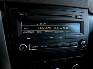 Внедорожник Skoda Yeti 2014 года, 999800 рублей, Волгоград