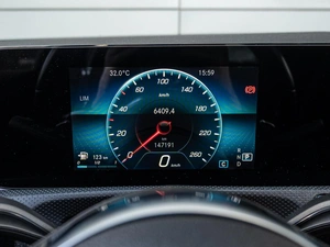 Седан Mercedes-benz CLA-класс 2020 года, 3100000 рублей, Краснодар