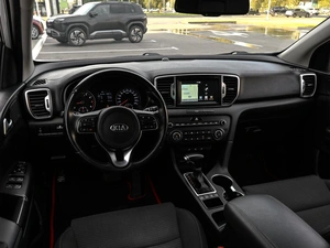 Внедорожник Kia Sportage 2017 года, 2235000 рублей, Волгоград