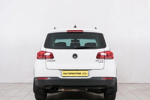 Внедорожник Volkswagen Tiguan 2014 года, 1669000 рублей, Красноярск
