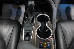 Седан Toyota Camry 2018 года, 2999000 рублей, Омск