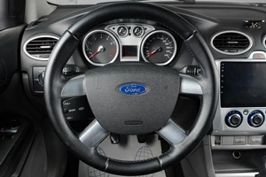 Седан Ford Focus 2011 года, 669000 рублей, Тюмень