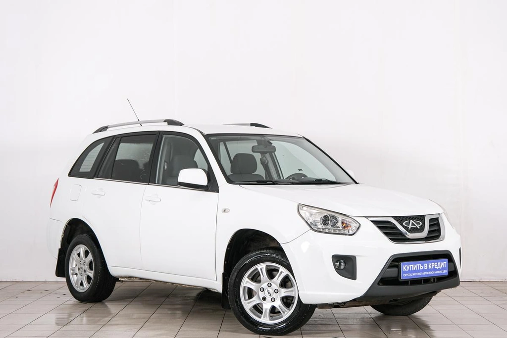 Внедорожник Chery Tiggo (T11) 2015 года, 629000 рублей, Красноярск