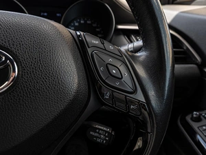 Внедорожник Toyota C-HR 2019 года, 1790000 рублей, Краснодар