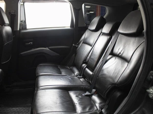 Внедорожник Mitsubishi Outlander 2007 года, 890000 рублей, Омск