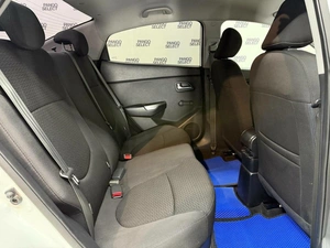 Седан Kia Rio 2015 года, 885000 рублей, Красноярск