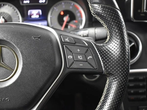 Хетчбэк Mercedes-benz A-класс 2013 года, 1406700 рублей, Казань