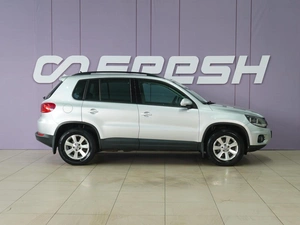 Внедорожник Volkswagen Tiguan 2013 года, 1177000 рублей, Тверь