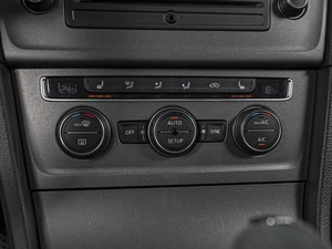 Хетчбэк Volkswagen Golf 2014 года, 1039000 рублей, Ставрополь