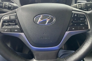 Седан Hyundai Solaris 2021 года, 1485000 рублей, Красноярск