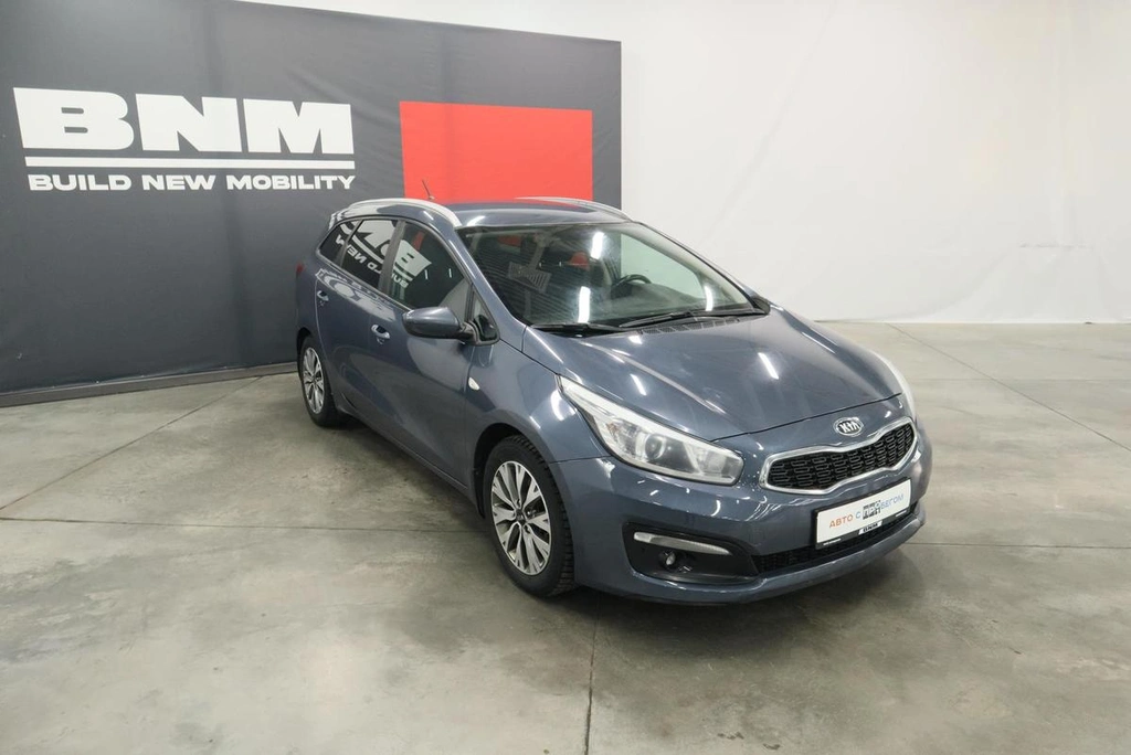 Хэтчбек Kia Ceed 2016 года, 1200000 рублей, Курск