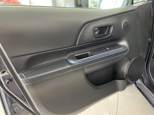 Хетчбэк Toyota Aqua 2015 года, 987000 рублей, Солонцы