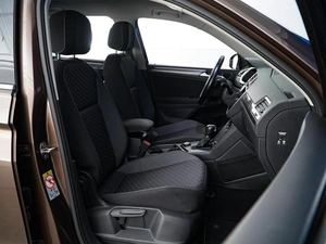 Внедорожник Volkswagen Tiguan 2018 года, 2649444 рублей, Москва