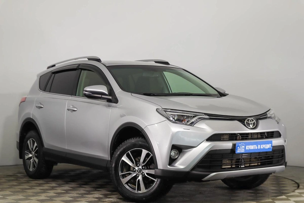Внедорожник Toyota RAV4 2015 года, 2139000 рублей, Пермь