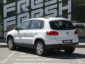 Внедорожник Volkswagen Tiguan 2014 года, 1409000 рублей, Волгоград