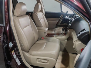 Внедорожник Toyota Highlander 2012 года, 2099000 рублей, Тюмень