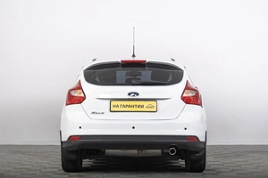 Хетчбэк Ford Focus 2012 года, 799000 рублей, Томск