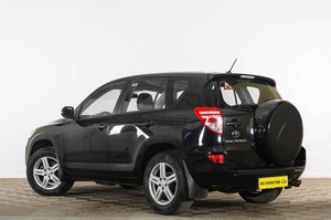 Внедорожник Toyota RAV4 2011 года, 1779000 рублей, Тюмень